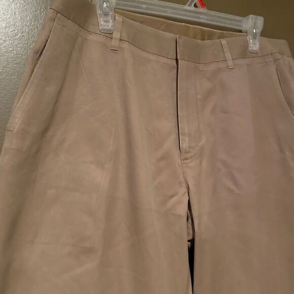 Bonobos Weekend Warrior Thursday Khaki Straight Leg Slacks Pants Size 35/36 - Picture 5 of 9